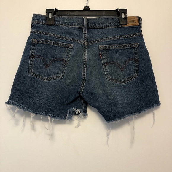 Levi’s 515 Jean Shorts - Picture 3 of 7